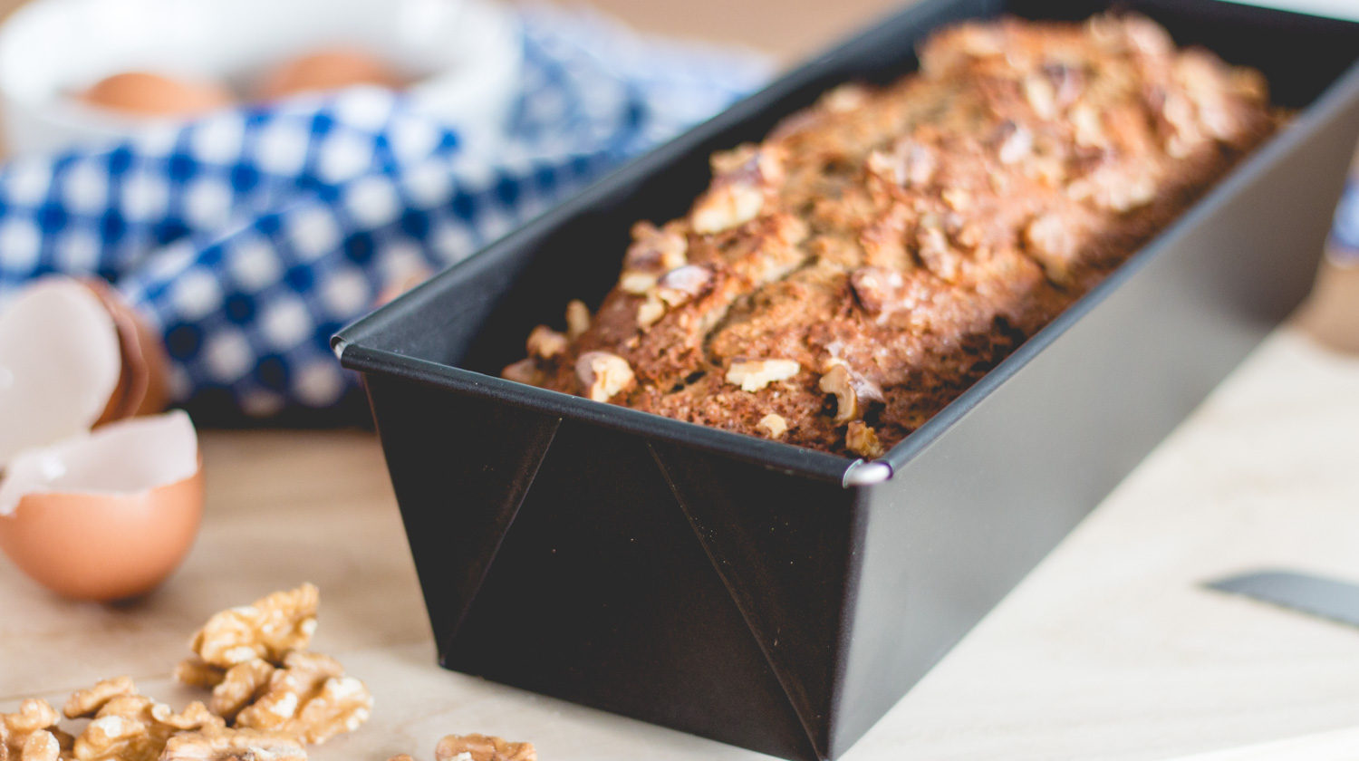 Homemade Banana Bread With Chia Seeds & Walnuts